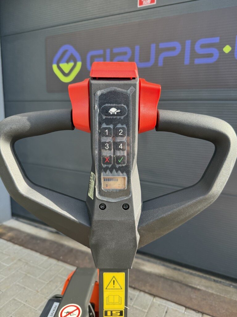 Elektrinis palečių vežimėlis EDGE Pro - 1500 kg ir 1150 mm šakės, 24V40Ah baterija - Image 9